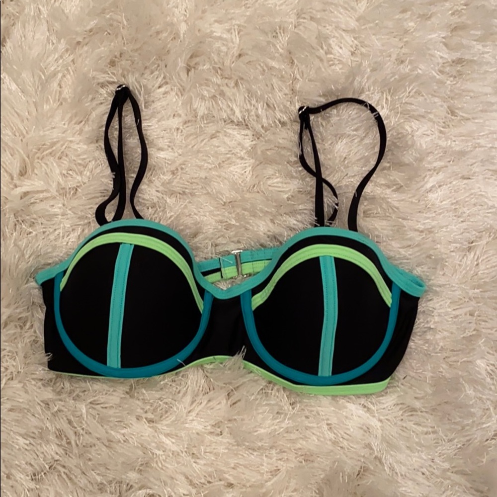 Swim top